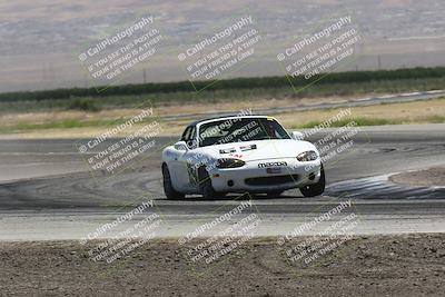 media/Jun-01-2024-CalClub SCCA (Sat) [[0aa0dc4a91]]/Group 3/Race/